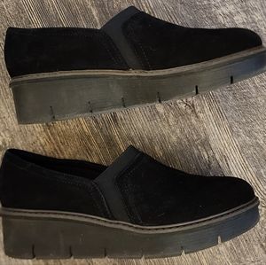 Women's Clark's Black Suede Shoes, Size 9.5